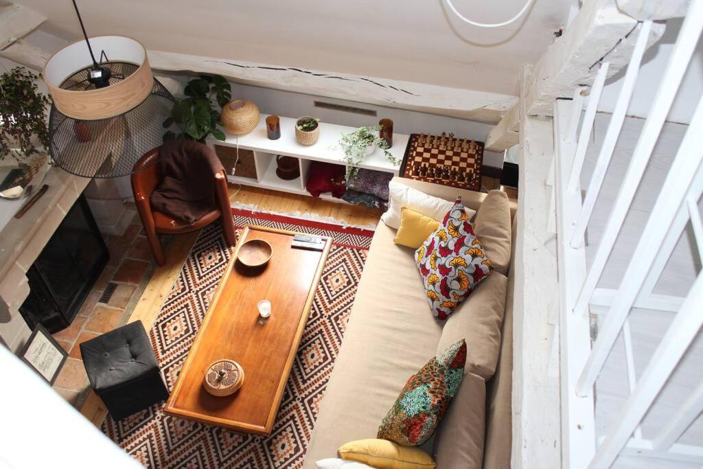 Charmant Appartement Vieux Tours Exterior foto